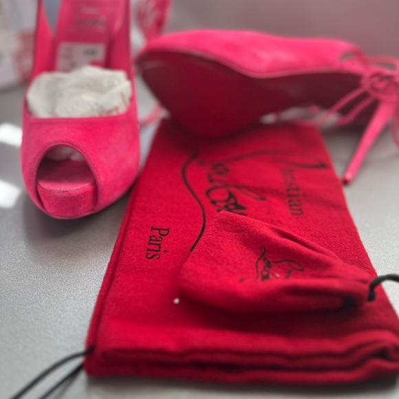 Brand new Christian Louboutin Lace up NVP 120 Veau Velours in pink suede - Picture 6 of 8